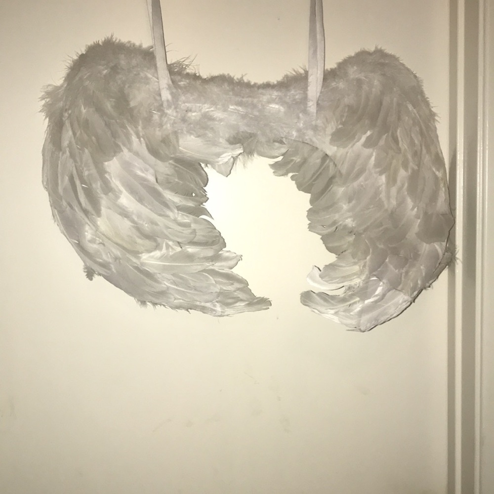 Angel wings - Picture 2 of 2